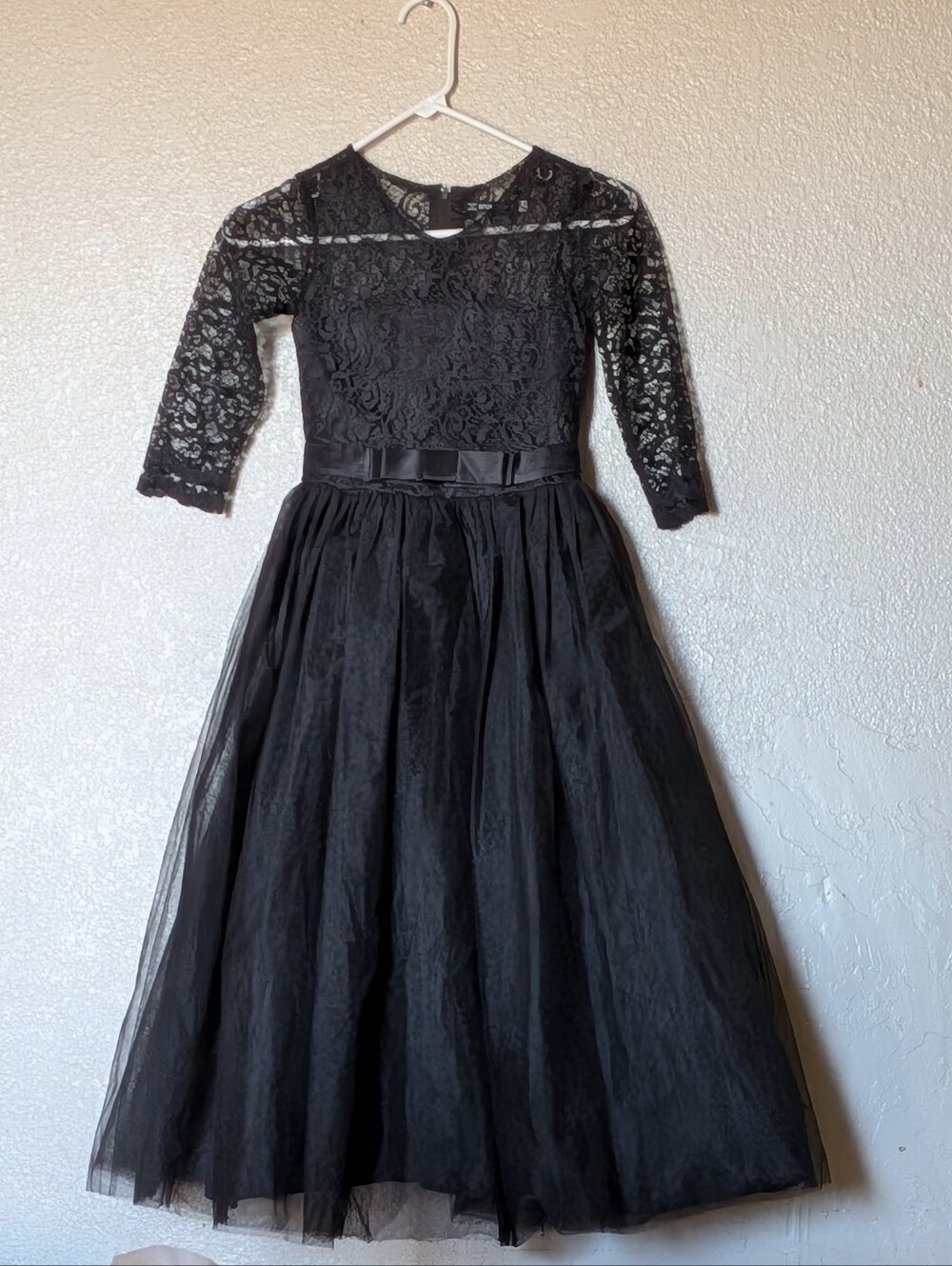 BLACK IS THE NEW WEDNESDAY FLOWER GIRL DRESS! GIRL'S 7/8+ BLK TULLE & LACE DRESS